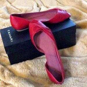 Tahari red leather flats, like new d’Orsay style